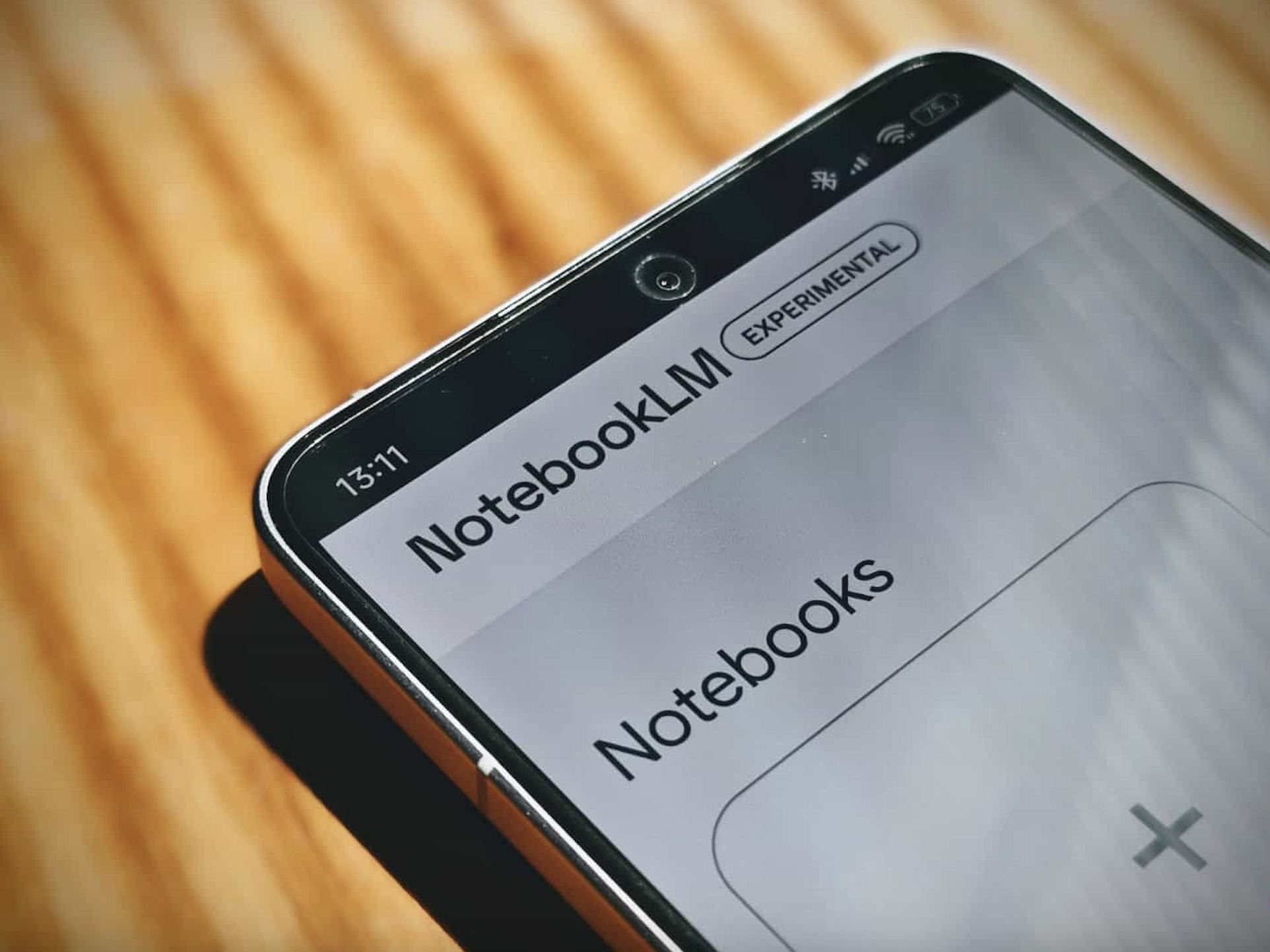 NotebookLM Tool auf dem Smartphone